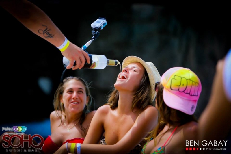 10320520_839214399422060_5896443897284698860_n